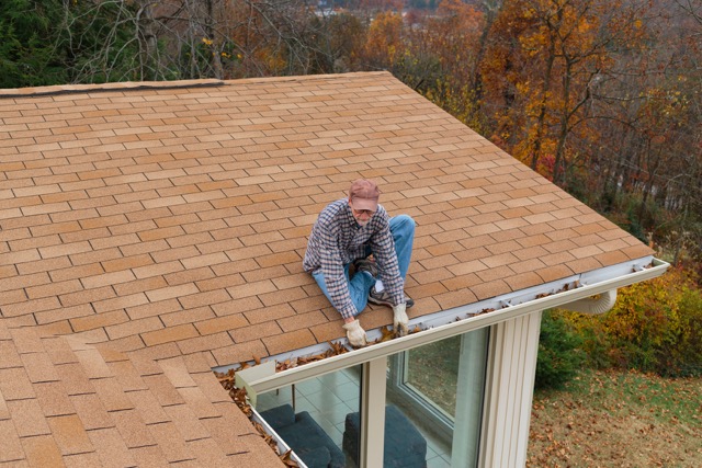 gutter repair in Smithville MO